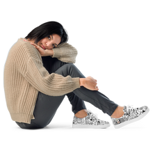 Load image into Gallery viewer, Spaghetti Comic B&W Women’s canvas shoes
